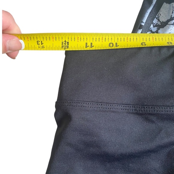 Koral Emulate Performance Leggings black white mid rise L Large abstract print - Picture 9 of 9